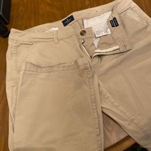 American Eagle, size 18 short, Khaki boot cut